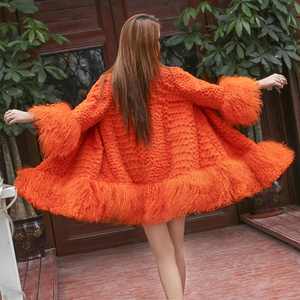 2023 hiver luxe manteaux de fourrure véritable manteau de fourrure de lapin rex avec la vraie veste de fourrure d'agneau au bas et aux poignets des manches - Product Image 2
