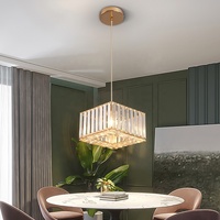 Lustre suspendu moderne en cristal doré carré avec ampoule E27 et câble de 100 cm pour îlot de cuisine et salle à manger