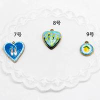 FMSCM-9 Pendentifs de style Kawaii peints à la main, breloques chat, cœur, maison, floral, poisson, citron, accessoires de bijoux pour femmes, pendentifs délicats