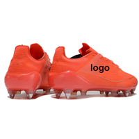 Chaussures de football professionnelles pour enfants, crampons de football à prix abordable, nouvelle collection, tige en mesh, semelle extérieure en PU, unisexe, vente chaude en usine