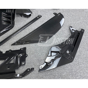 ชุดอัพเกรดห้องเครื่องยนต์คาร์บอนไฟเบอร์แห้ง สำหรับ BMW G87 M2 รุ่นปี 2023-2027 - Product Image 5