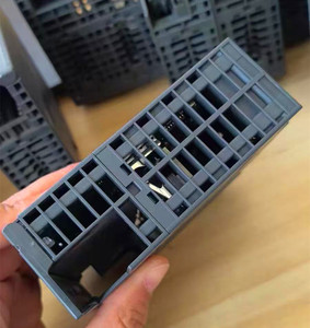 PLC ต้นฉบับสำหรับควบคุมอุตสาหกรรม การเชื่อมต่อ DP IM 153 2 โมดูลอินเทอร์เฟซ 6ES7153 2BA10 0XB0 6ES71532BA100XB0 - Product Image 4