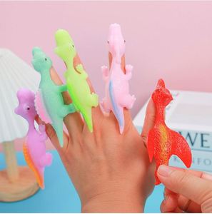 Juguete de tirachinas de dedo, Juguete de dinosaurio de pared pegajoso para aliviar el estrés, para el desarrollo de habilidades creativas y diversión, Crazy Turkey - Product Image 4