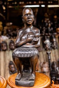 RENART AFRIKAN Escultura Abstracta Africana Tallada en Madera del Congo DR, Arte Tribal Hecho a Mano, Decoración Moderna - Product Image 2