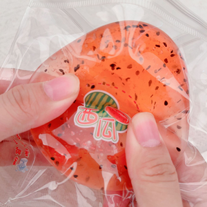 Nuovo Pallone Antistress a Forma di Anguria Bobo 2026, Giocattolo Artigianale Ultra Morbido Simile all'Acqua per Alleviare lo Stress e Ridurre la Pressione - Product Image 5