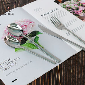 Bon Prix Vente en Gros Hôtellerie Restauration Couverts <span class=keywords><strong>de</strong></span> <span class=keywords><strong>Table</strong></span> Dîner <span class=keywords><strong>Couteau</strong></span> Fourchette Cuillère Ensemble Vaisselle Acier Inoxydable - Product Image 2