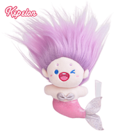 Pendentif en peluche Petite Sirène version Q amusant, mignon et magnifique, avec six couleurs vives brodées, rembourré en coton PP pour filles