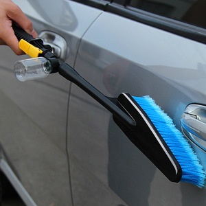 Cepillo de Agua Especializado para Lavado de Autos con Limpiador de Espuma, Plástico Azul, Accesorio de Limpieza Multifuncional para Vehículos - Product Image 1