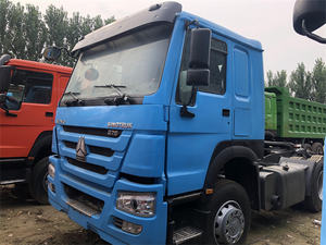 Camion tracteur d'occasion Sinotruk Euro2 Diesel 6X4 à direction à gauche HOWO 10 roues avec capacité de charge de 21-30T, 371 ch, caméra arrière 360° - Product Image 3