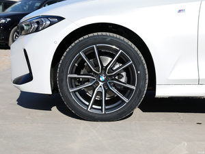 In magazzino 2024-2026 Bmws I3 EDdrive 40L 35L nuovo Mini EV berlina elettrica ad alta velocità puro Bmws I3 con scatola del cambio Auto - Product Image 5