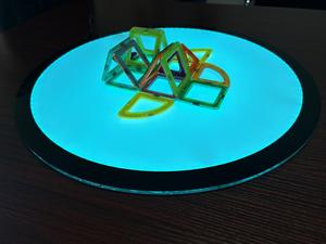 Juguetes Sensoriales Redondos para Niños, Mesa de Arena Sensorial con Luces LED de Colores Cambiantes, Juegos de Actividades Sensoriales con Clavijas para Autismo - Product Image 3