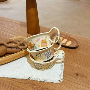 Tazza Grande con Manico Serie Retrò Floreale e Fruttata, Graziosa Tazza in Ceramica per Insalata, Dessert, Yogurt e Caffè - Product Image 3