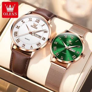 Reloj de Pulsera para Parejas 2920 Fashion China Lovers, Correa de Cuero Genuino, Resistente al Agua, con Calendario, Bajo MOQ, de Fábrica - Product Image 3