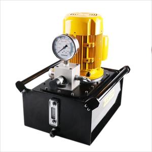 Pompe hydraulique à huile à double étage à simple action KHE-4SM 220V 700 bars - Product Image 1