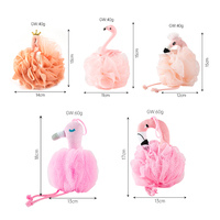 Assortiment de matériaux de collection sur le thème des flamants roses Éponge de bain en maille sûre Loofah Boule de bain rose Pouf de bain pour enfants Éponge avec dessin animé