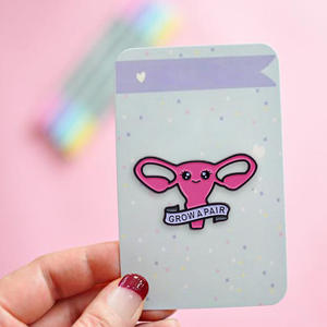 Черный никелированный мягкий эмалированный значок - Product Image 3