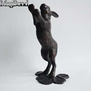 Estatuilla de conejo saltador de aluminio fundido, decoración de jardín al aire libre, mejora de la estética, artesanías de Metal, <span class=keywords><strong>liebre</strong></span> de pie para jardín - Product Image 3