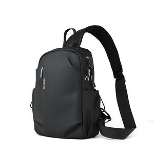Bolso de Pecho Casual Urbano para Hombre, Bolso Cruzado de Cuero Estilo Hong Kong, Bolso de Viaje Moderno Negro - Product Image 3