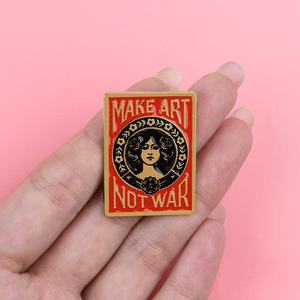 Spilla in Metallo a Forma di Cartone Animato, Distintivo Promozionale con Scritta "Make Art, Not War", Accessorio per Abbigliamento - Product Image 4