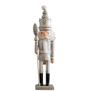 42cm Silver king wooden nutcracker made in china