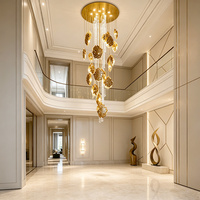 Lustre en verre à feuilles d'or de luxe, luminaire suspendu personnalisé pour villa, escalier en colimaçon, hall à plafond haut