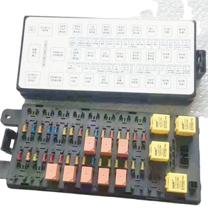 Caja de Fusibles para Excavadora SK200-8 SK210-8 SK230-8 SK250-8 YN24E00016F2 YN24E00019F1 YN24E00016S004 - Product Image 1