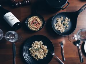 Plato de sartén de salsa plana mate negro coreano Bulgogi <span class=keywords><strong>Freid</strong></span> comida Tteokbokki panqueque desayuno plato para servir plato de Material de melamina - Product Image 6