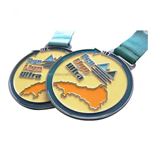 2024 individualisierte 3d-Zinklegierung Metall Marathon-Laufsport-Medaille messonischer transparenter Farb virtuelle Läufer-Medaillen