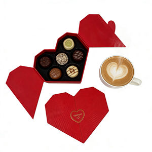 Composizione Floreale Personalizzata a Forma di Cuore Rosso con Rose <span class=keywords><strong>per</strong></span> <span class=keywords><strong>San</strong></span> <span class=keywords><strong>Valentino</strong></span> e Festa della Mamma, Confezione Regalo 2 Pezzi - Product Image 4