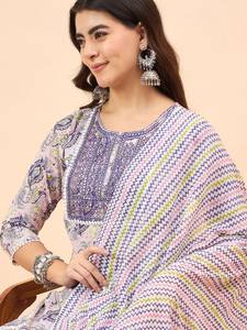 Mujeres motivos étnicos impresos Kurta de algodón puro regular con pantalones y con producto a granel hecho a mano Dupatta - Product Image 4