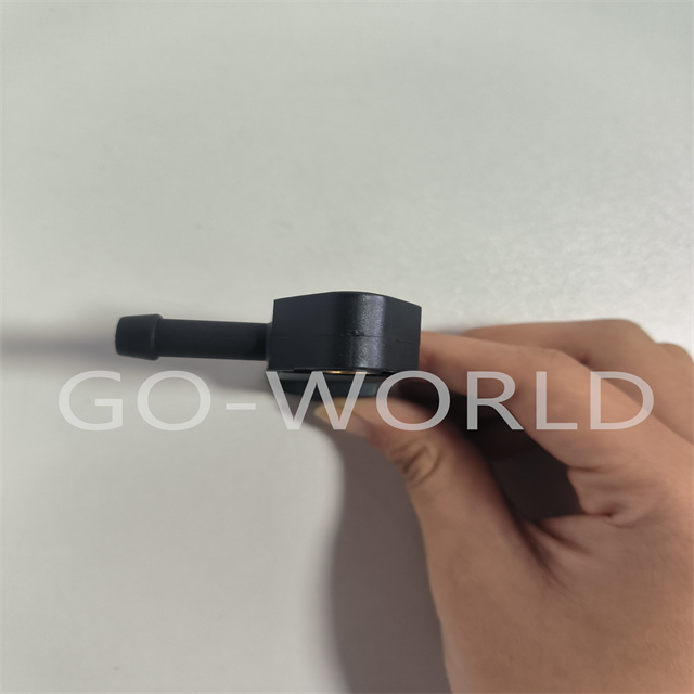 For Audi/VW/PORSCHE 076906051A/059906051A DPF Exhaust Pressure Sensor