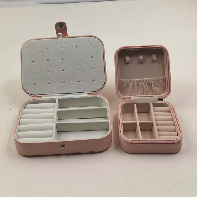 Low Moq Custom Logo Wholesale Luxury Pu Leather Jewelry Box Organize Case Leather Mini Travel Jewelry Boxes
