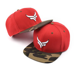 Gorra Snapback de Camuflaje Roja con Logotipo Bordado en 3D Blanco, Gorra de 6 Paneles Estilo Urbano Unisex, Gorra Personalizada de 6 Paneles - Product Image 5