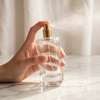 Vente en gros de flacons de parfum en verre ondulé incurvé personnalisés avec logo, 50 ml, avec boîte cadeau pour emballage de parfum haut de gamme