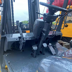 รถยกมือสอง Komatsu FD80 ประสิทธิภาพสูง ประหยัดพลังงาน ใช้น้ำมันน้อย - Product Image 1