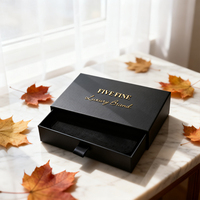 Caja de Regalo Rígida Hecha a Mano con Logotipo Personalizado en Relieve con Lámina Dorada, Laminación Brillante, para Chocolate, Sushi, Comida para Bebés