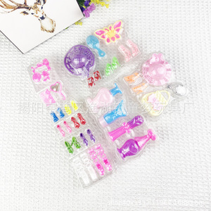 Accessoires pour poupées, chapeaux, chaussures, sacs, ensembles de jouets, accessoires, miroirs, peignes, jouets miniatures en blister pour jeux d'imitation - Product Image 1