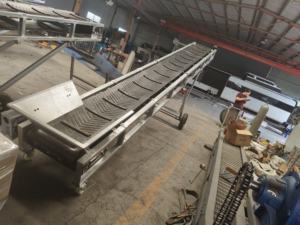 NEWEEK倉庫コンベヤー家禽用肥料用エレベーターベルトライト折りたたみ式ベルトコンベア - Product Image 3