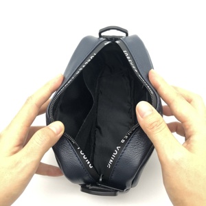 Hot Selling PU <strong>Leather</strong> Airline <strong>Toiletry</strong> Dopp Kit <strong>Bag</strong> Storage Makeup Shoulder <strong>Bags</strong> for Men - Product Image 6