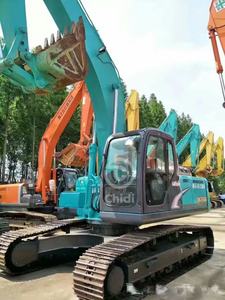 รถขุดไฮดรอลิกแบบตีนตะขาบ Kobelco SK260D-8 มือสอง ขนาด 25 ตัน พร้อมเครื่องยนต์ฮีโน่ และชิ้นส่วนเกียร์และปั๊มของคาวาซากิ รับประกัน 1 ปี - Product Image 2