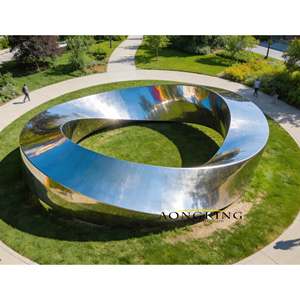 Sculpture moderne en métal, ornements décoratifs de jardin, géométrie de miroir en acier inoxydable abstrait de grande taille pour l'extérieur - Product Image 1