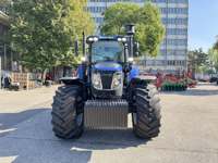 Tracteur agricole Foton Lovol 220HP à quatre roues motrices, moteur diesel Tr2204, avec chargeur frontal et semoir à maïs
