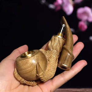 Pipa de Tabaco Tallada a Mano con Forma de Garra de Dragón, de Madera Maciza de Sándalo Rojo, de Alta Calidad, para Hombre, en Set de Regalo - Product Image 1