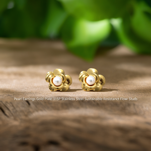 Pendientes de Perlas Chapados en Oro, Acero Inoxidable 316L, Resistentes y Sostenibles, con Diseño de Flor - Product Image 3