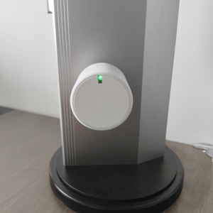Serrure de porte intelligente européenne Max03 avec empreinte digitale, mot de passe, carte-clé et déverrouillage par application, cœur en acier inoxydable 304, contrôle via l'application Tuya - Product Image 3