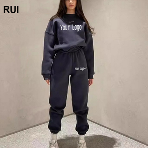 RUIQUWIN ขายส่งเสื้อฮู้ดดี้แบบกำหนดเองได้ ระบายอากาศได้ดี น้ำหนักมาก แฟชั่นฤดูใบไม้ร่วง ชุดลำลองสำหรับผู้หญิง แบบสองด้านใส่ได้ เป็นมิตรกับสิ่งแวดล้อม - Product Image 1