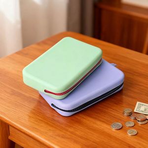 Bolsa de Maquillaje Portátil Personalizada NH Fashion, Monedero Cosmético Impermeable, Versátil, con Cierre, de Silicona de Grado Alimenticio, para Dulces - Product Image 1