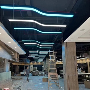 Trong nhà trang trí chiếu sáng Acrylic có thể kết nối thanh ánh sáng mặt dây RGB hiệu ứng nhôm <span class=keywords><strong>Led</strong></span> treo đèn <span class=keywords><strong>LED</strong></span> ánh sáng tuyến tính - Product Image 5