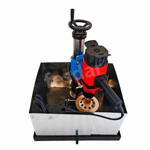 Machine de broyage de béton cylindrique pour échantillons solides / spécimens de béton à usage en laboratoire - Product Image 5