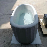 Bassin de glace gonflable avec logo personnalisé Baignoire froide portable Récupération de la baignoire Réservoir domestique Piscine d'eau glacée gonflable Bassin d'eau froide avec refroidisseur